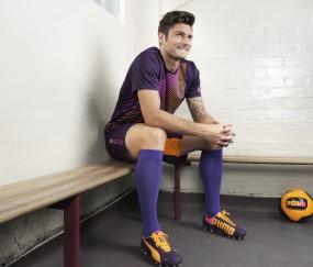 开云体育官方网站-拉什福德压制级发挥撕裂防线，波兰铁骑横扫里昂展露獠牙