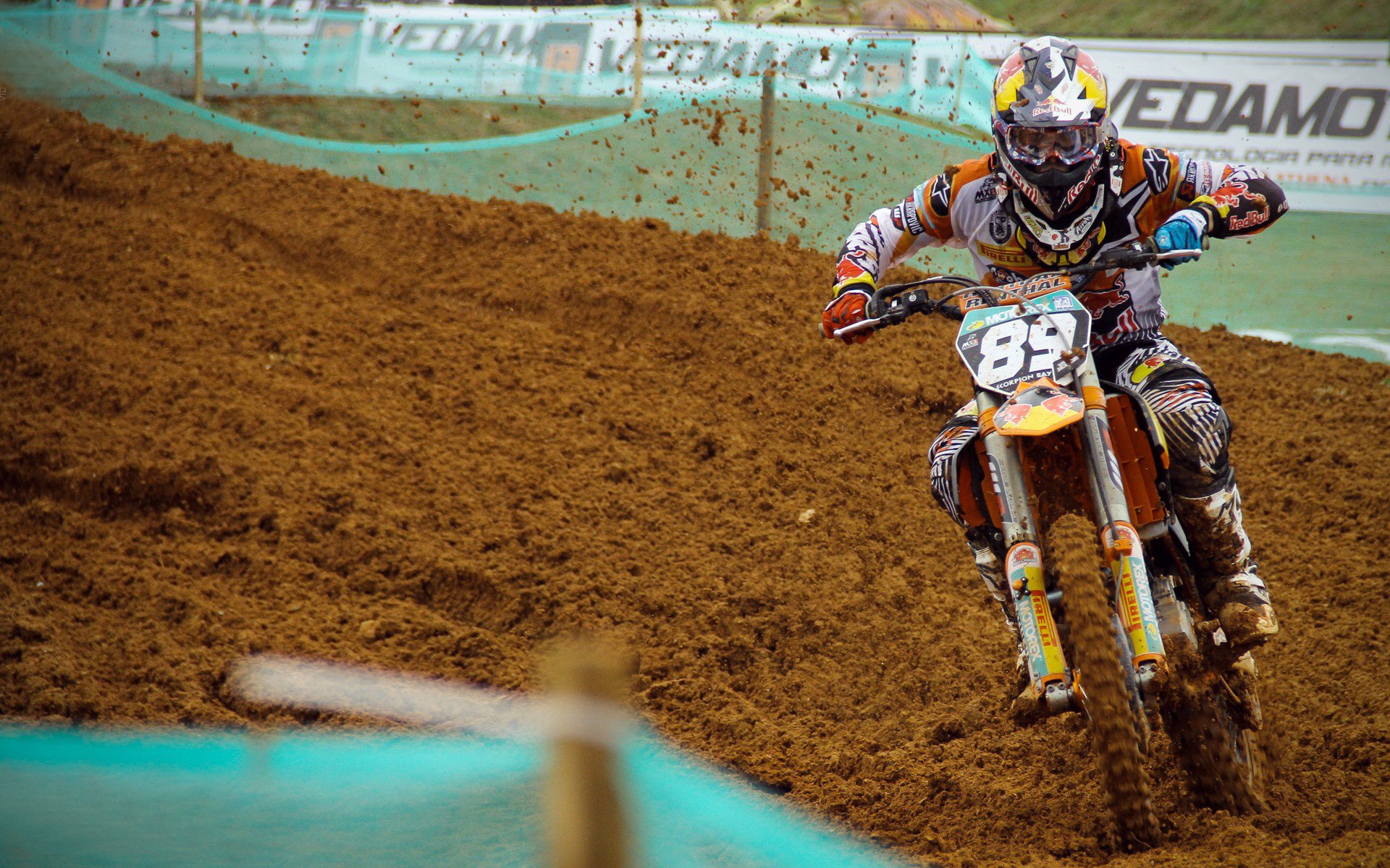 斯通斯中场魔术师般掌控，罗马强势晋级映衬尼斯欧冠决赛悬念